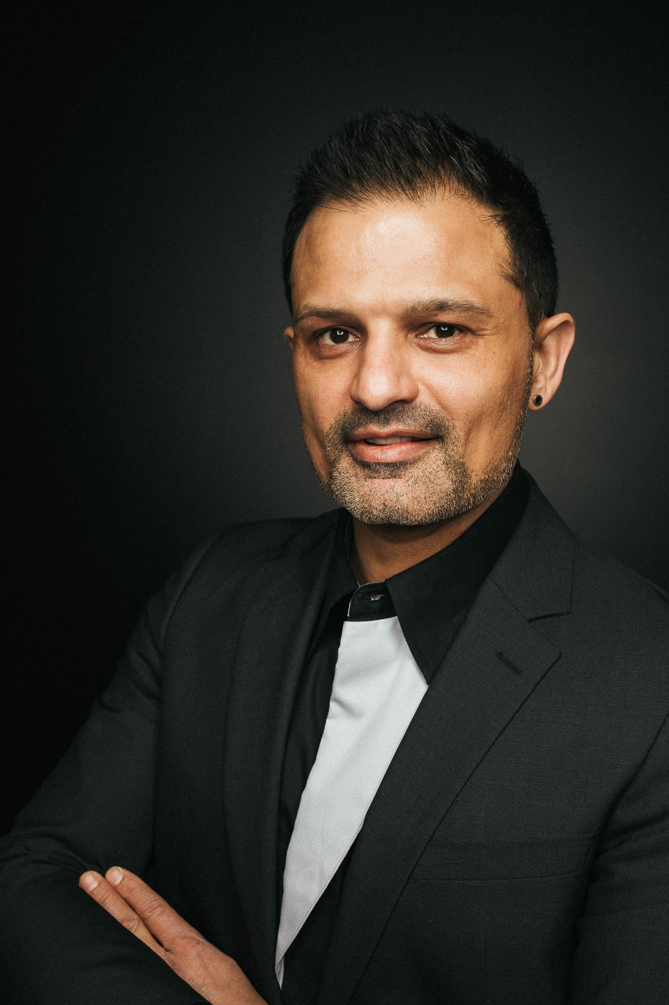 Export x3 Headshot  06153 Dez 01 2019 Headshots 2019  Miro Nicole Nadine 3